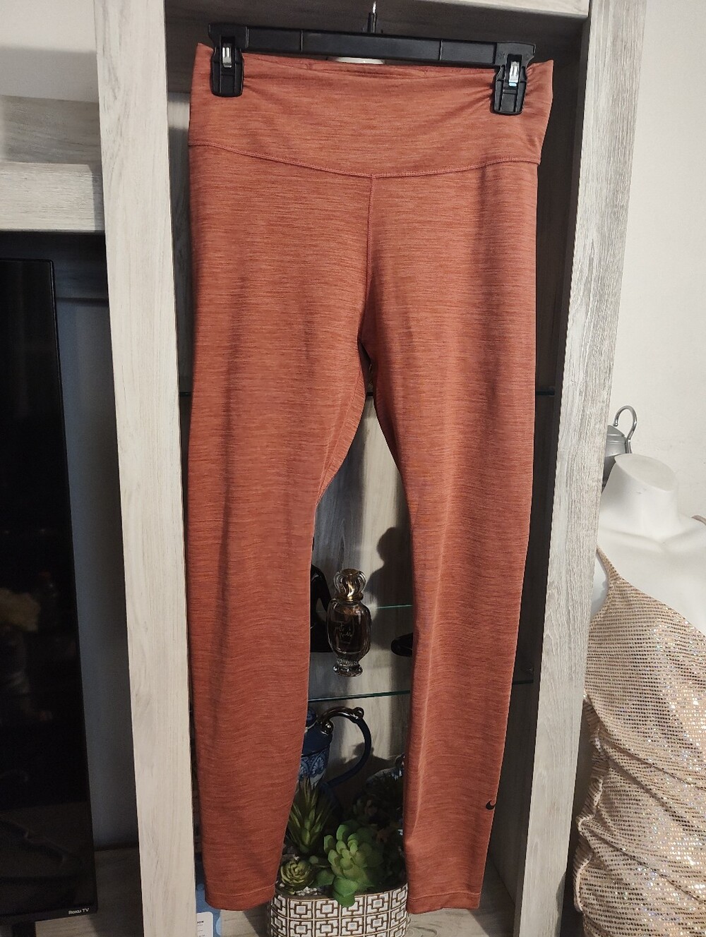 Nike Womens High-Waist Rust Active Leggings SZ M Excellent Condition